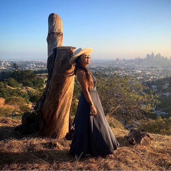 NWT Josa Tulum Cata Maxi Goddess Tie Low Halter Dress – Warm Grey (One Size) - Picture 5 of 10